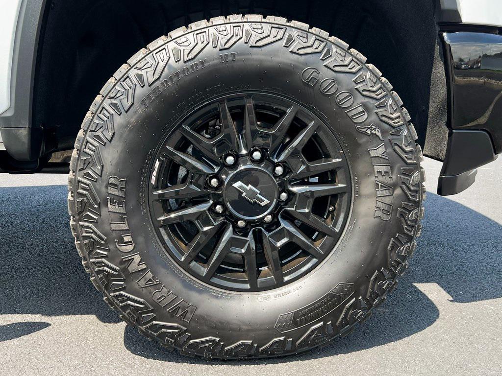 used 2024 Chevrolet Silverado 2500 car, priced at $74,900