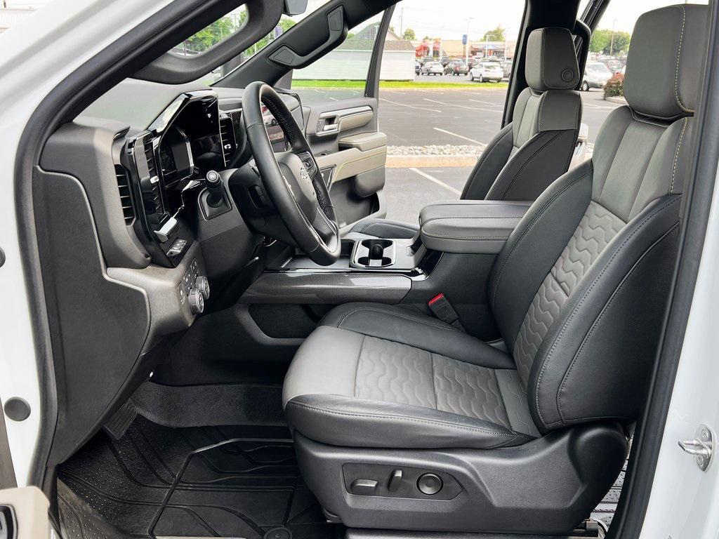 used 2024 Chevrolet Silverado 2500 car, priced at $74,900