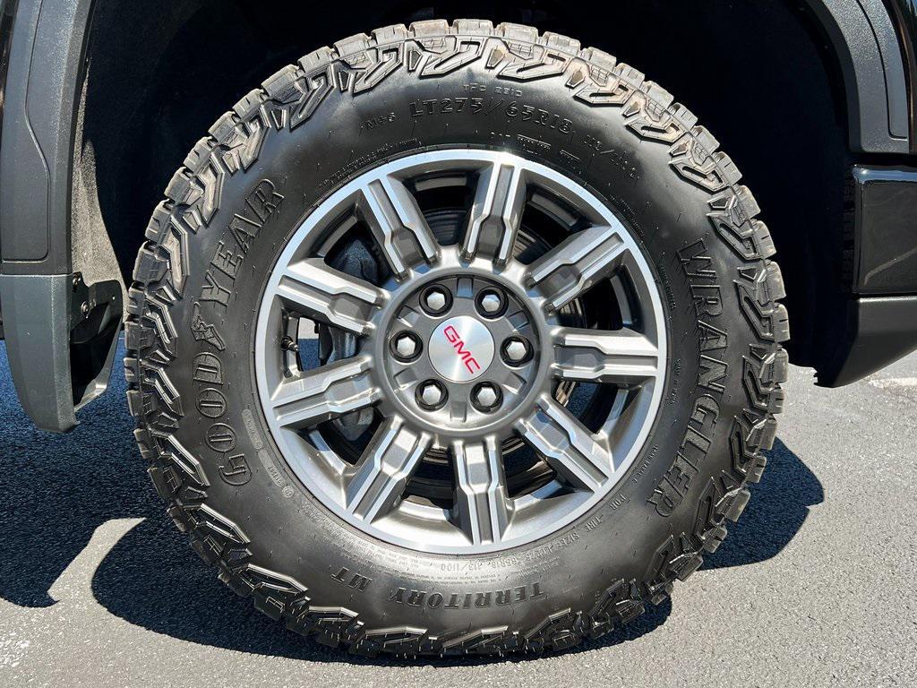 used 2024 GMC Sierra 1500 car, priced at $58,900