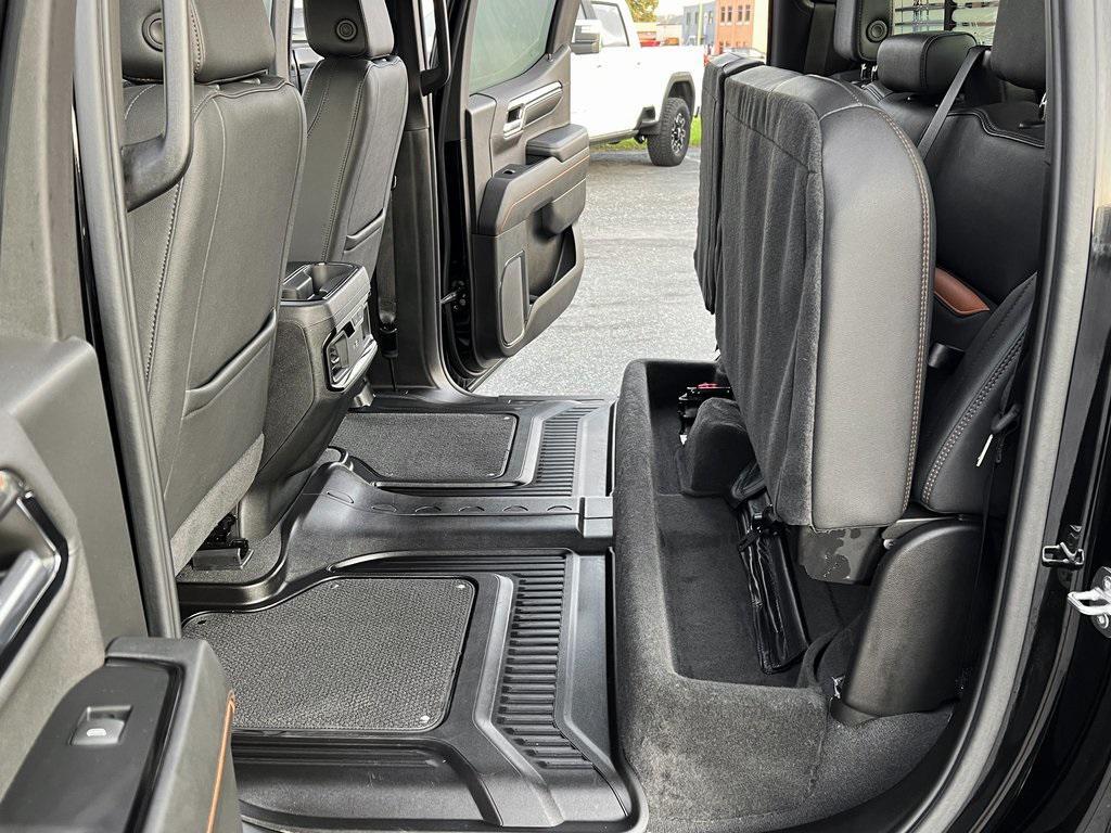 used 2024 GMC Sierra 1500 car, priced at $58,900