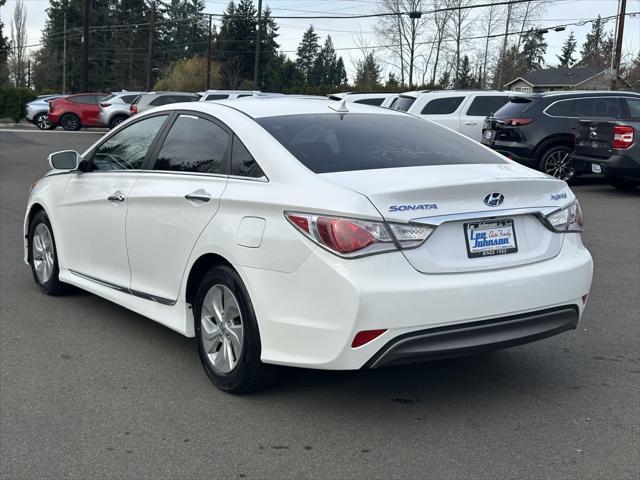 used 2015 Hyundai Sonata Hybrid car, priced at $9,200