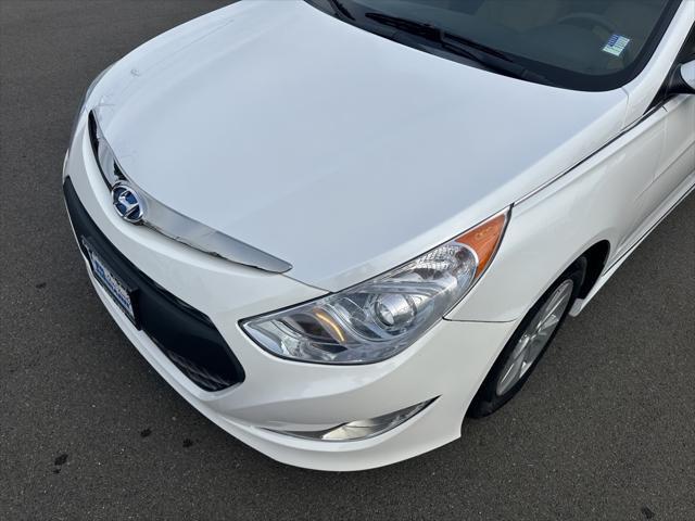 used 2015 Hyundai Sonata Hybrid car, priced at $9,200