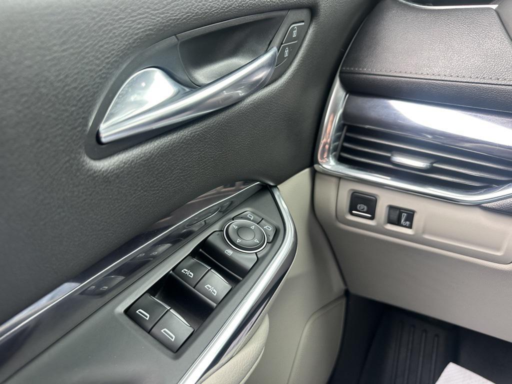 used 2019 Cadillac XT4 car, priced at $18,450