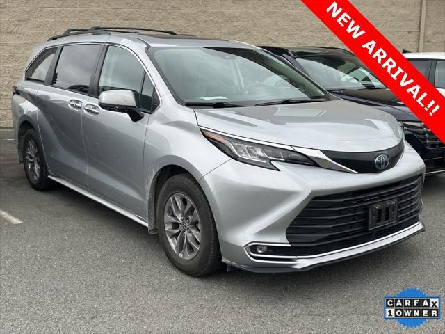 used 2022 Toyota Sienna car, priced at $45,125