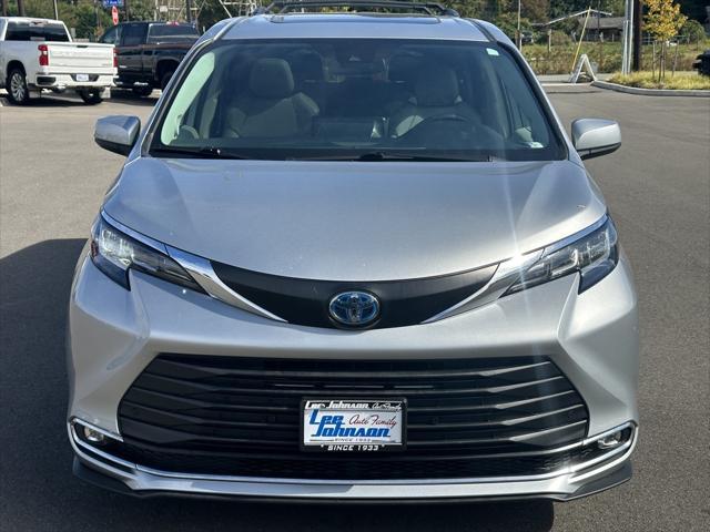 used 2022 Toyota Sienna car, priced at $40,777