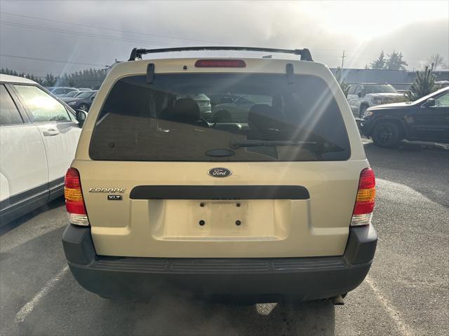 used 2004 Ford Escape car, priced at $6,775