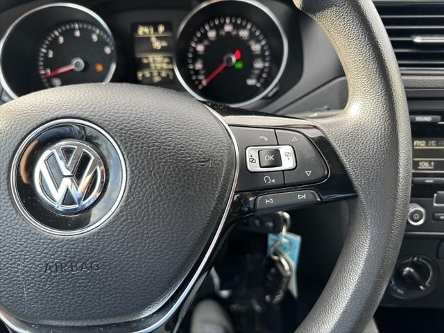 used 2015 Volkswagen Jetta car, priced at $9,500