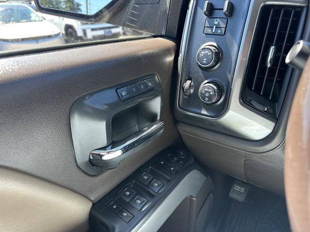 used 2018 Chevrolet Silverado 1500 car, priced at $33,300