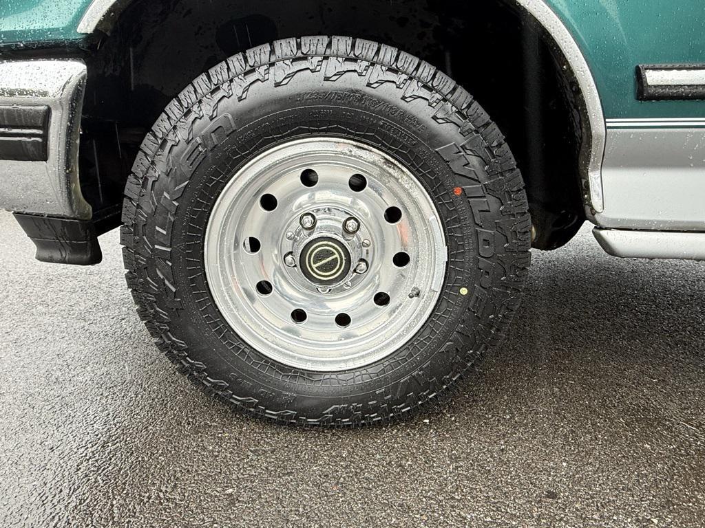 used 1996 Ford F-150 car, priced at $9,999