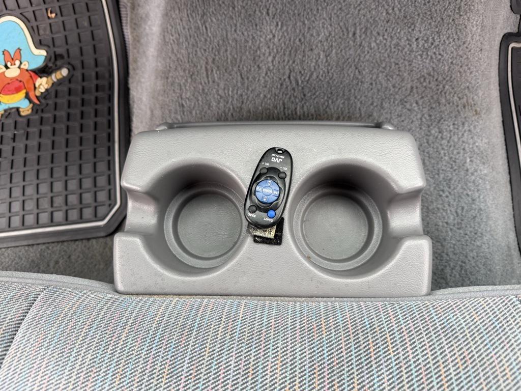 used 1996 Ford F-150 car, priced at $9,999