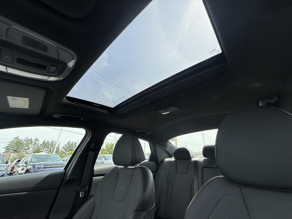 used 2024 Hyundai Elantra car, priced at $25,777