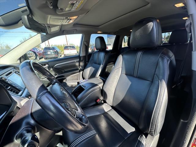 used 2018 Toyota Highlander car, priced at $27,600