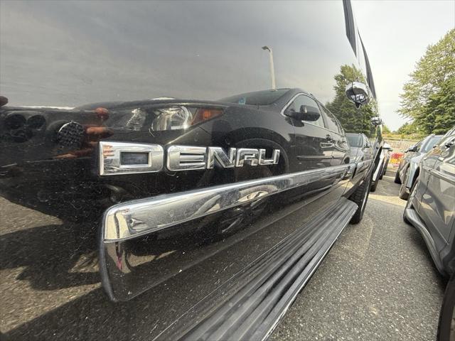 used 2014 GMC Yukon XL car, priced at $19,999