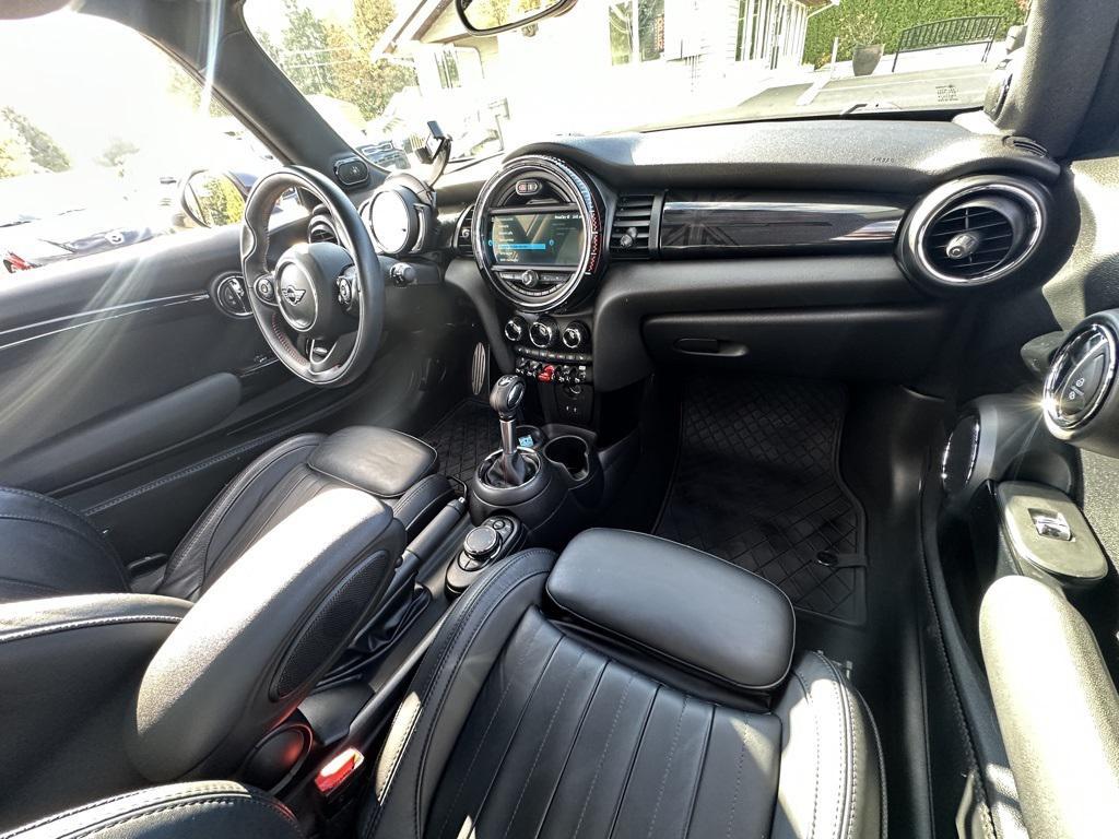 used 2019 MINI Hardtop car, priced at $23,994