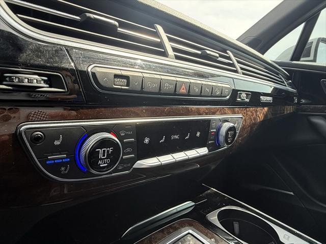 used 2019 Audi Q7 car, priced at $27,816