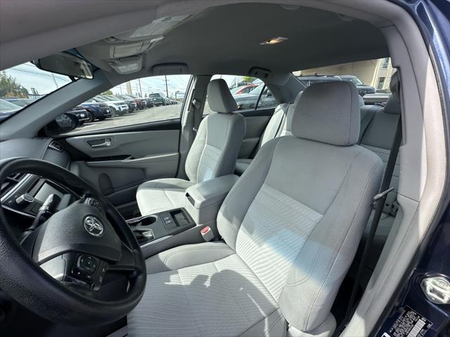 used 2015 Toyota Camry Hybrid car, priced at $16,500