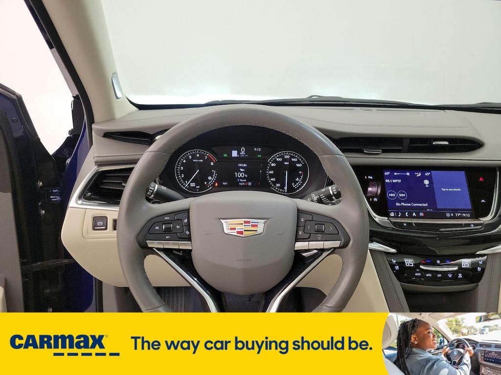 used 2024 Cadillac XT6 car, priced at $49,998