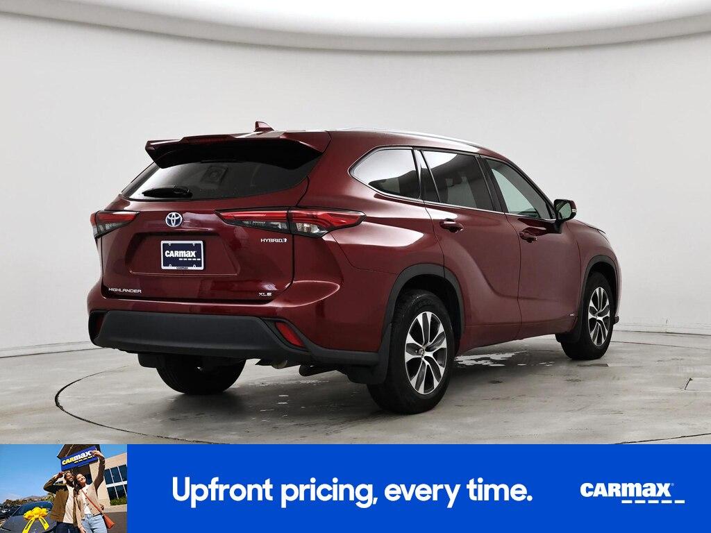 used 2022 Toyota Highlander Hybrid car, priced at $38,998
