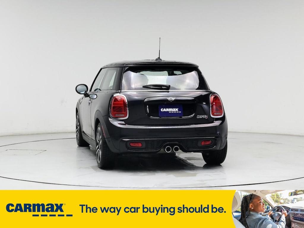 used 2021 MINI Hardtop car, priced at $19,998