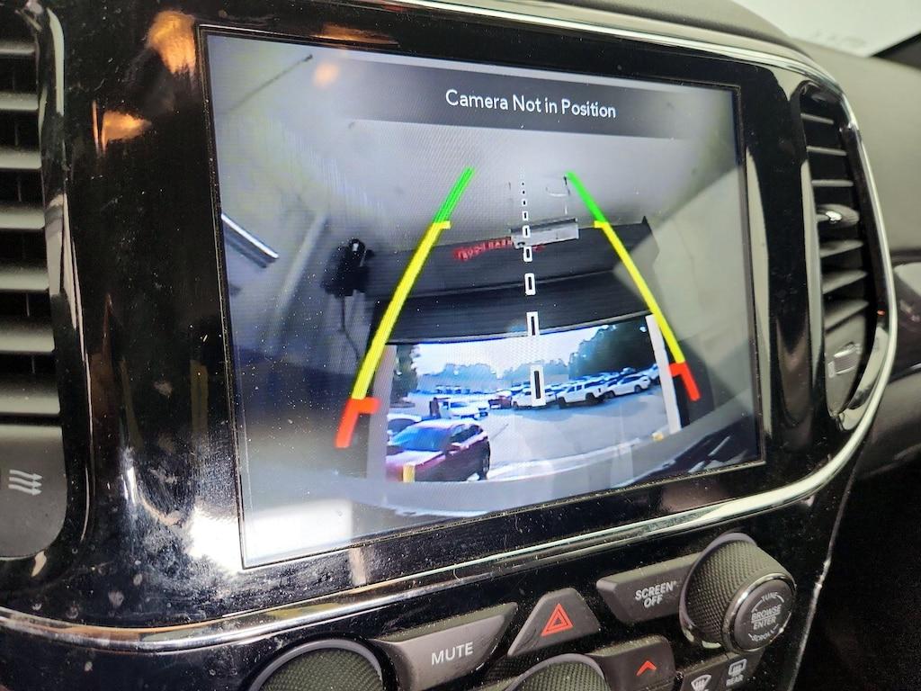 used 2021 Jeep Grand Cherokee car, priced at $28,998