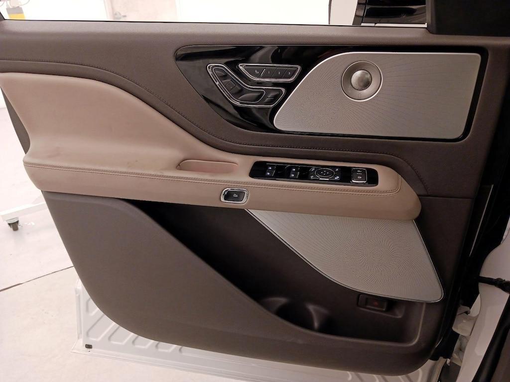 used 2020 Lincoln Aviator car, priced at $40,998