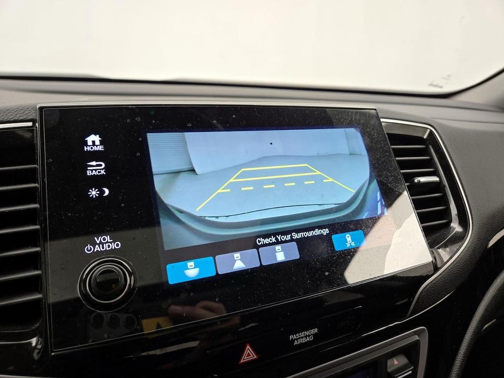 used 2022 Honda Pilot car, priced at $39,998