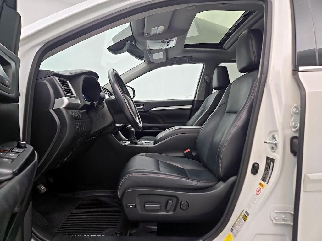 used 2017 Toyota Highlander car, priced at $28,998