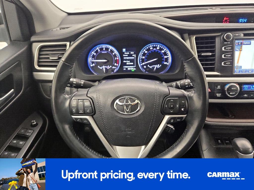 used 2017 Toyota Highlander car, priced at $28,998