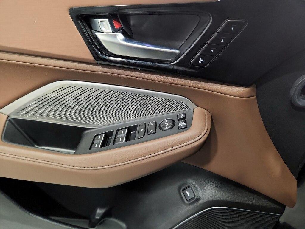 used 2022 Acura MDX car, priced at $42,998