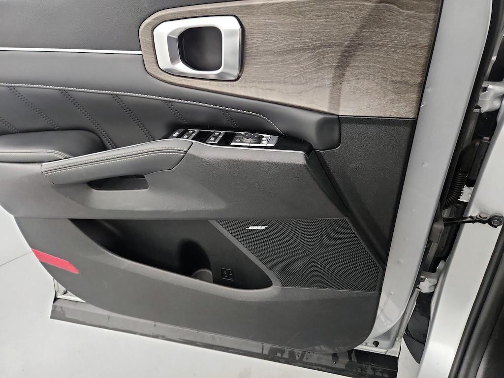 used 2021 Kia Sorento car, priced at $29,998