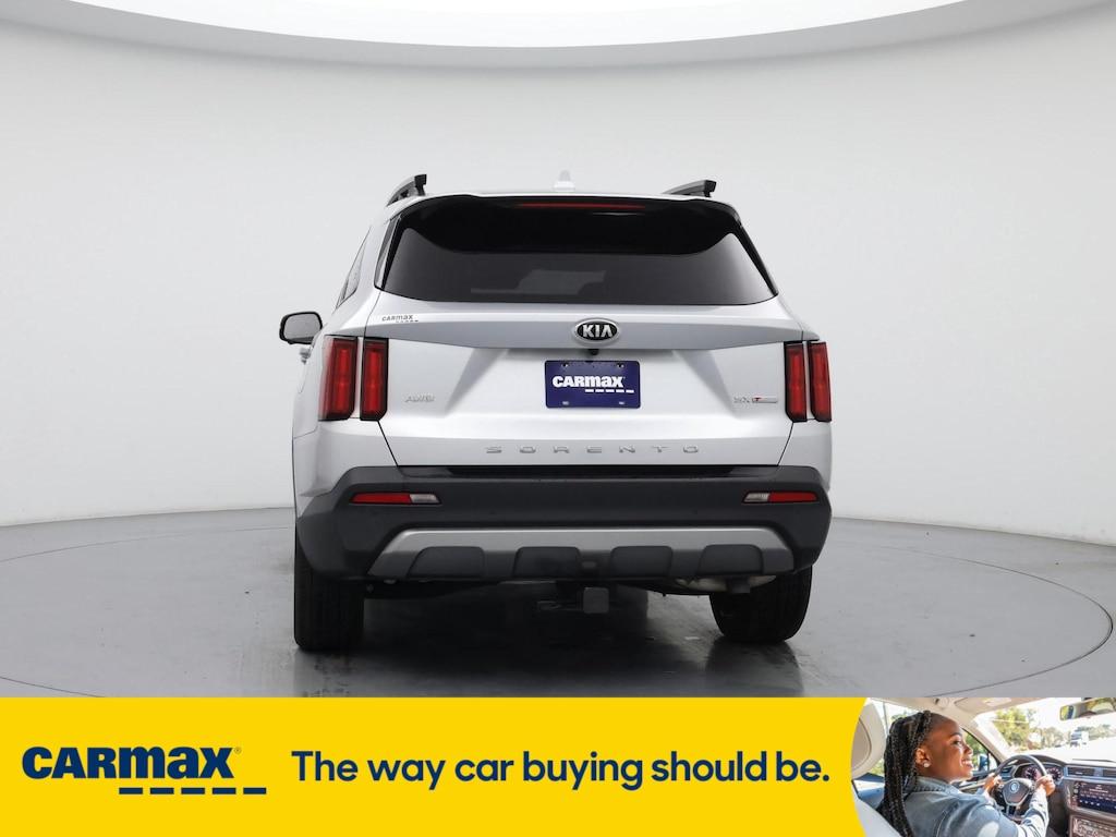 used 2021 Kia Sorento car, priced at $29,998