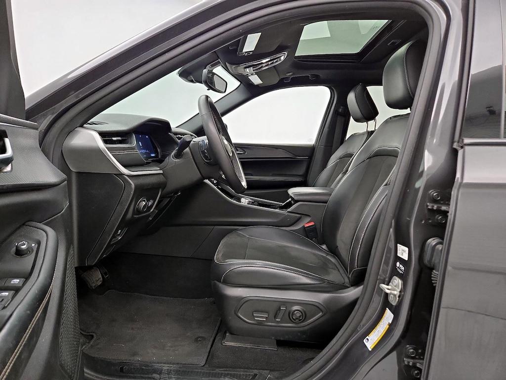 used 2023 Jeep Grand Cherokee car, priced at $30,998