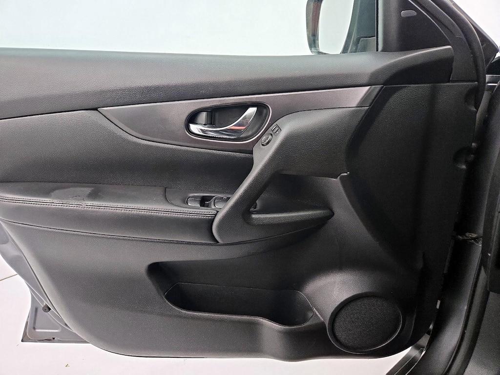 used 2016 Nissan Rogue car, priced at $13,998