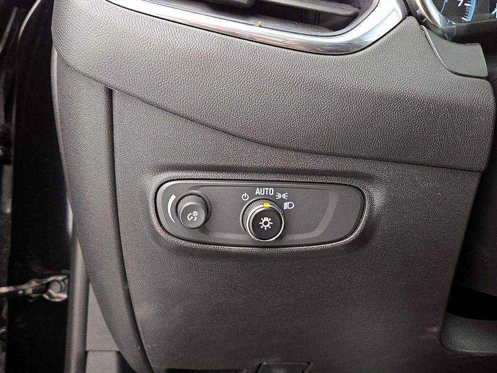 used 2023 Chevrolet Equinox car, priced at $22,998
