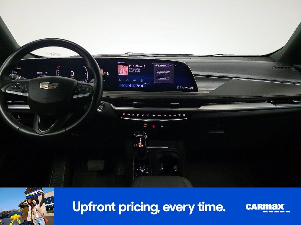 used 2024 Cadillac XT4 car, priced at $35,998