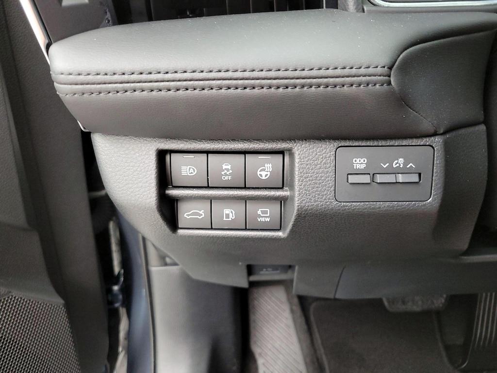 used 2021 Toyota Avalon Hybrid car, priced at $32,998