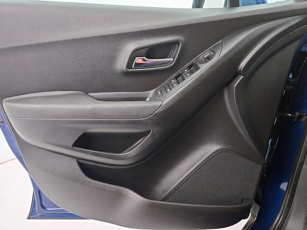 used 2020 Chevrolet Trax car, priced at $16,998