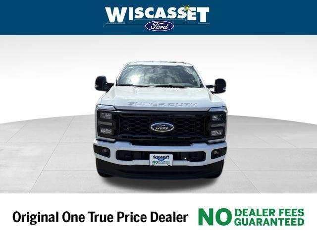 new 2025 Ford F-250 car, priced at $67,880
