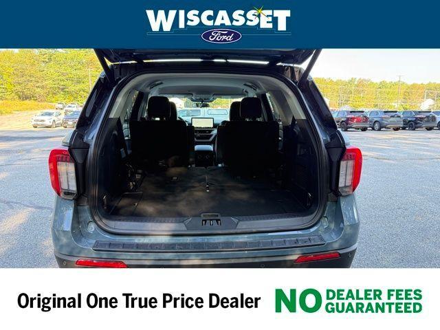 new 2025 Ford Explorer car, priced at $46,673