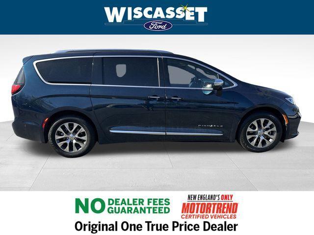 used 2022 Chrysler Pacifica Hybrid car, priced at $33,995