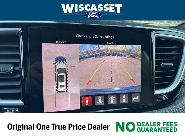used 2022 Chrysler Pacifica Hybrid car, priced at $33,995