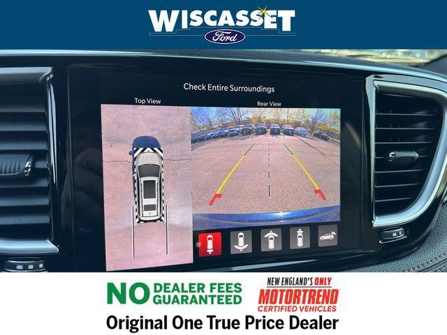 used 2022 Chrysler Pacifica Hybrid car, priced at $33,995