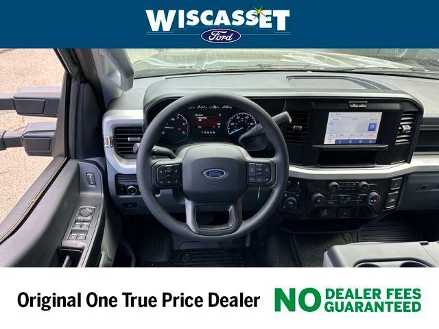 new 2025 Ford F-350 car, priced at $62,657