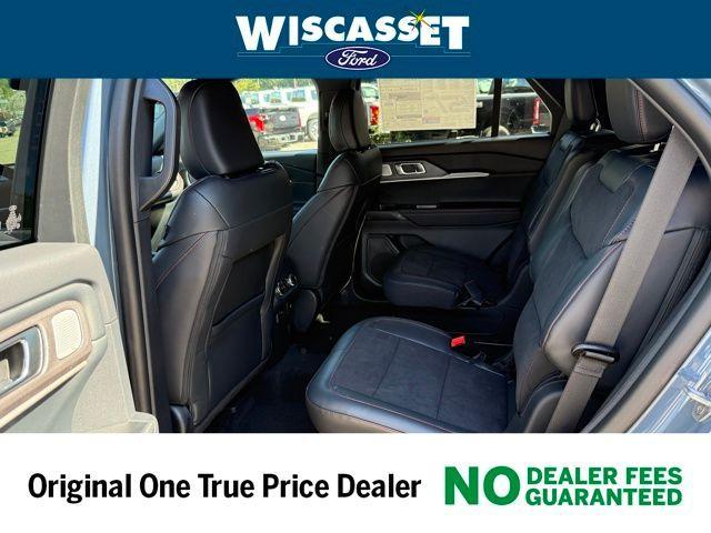 new 2025 Ford Explorer car, priced at $59,838