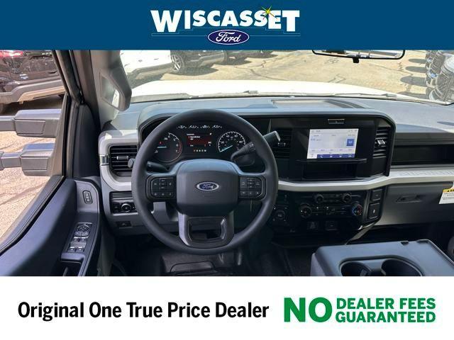 new 2025 Ford F-350 car, priced at $53,653