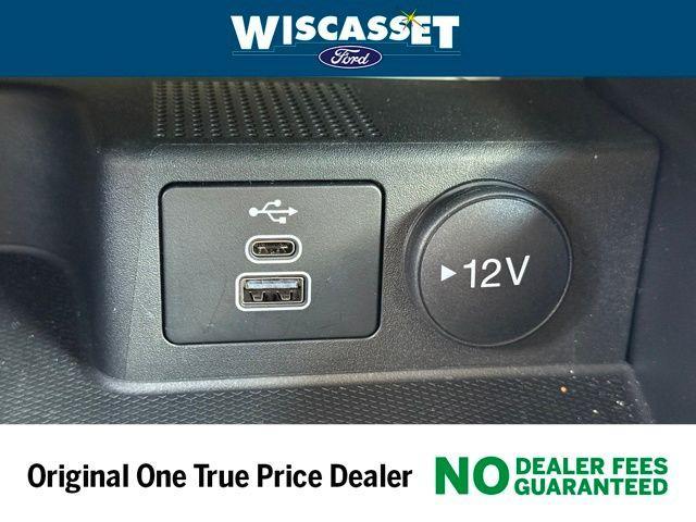 used 2025 Ford Escape car, priced at $28,995