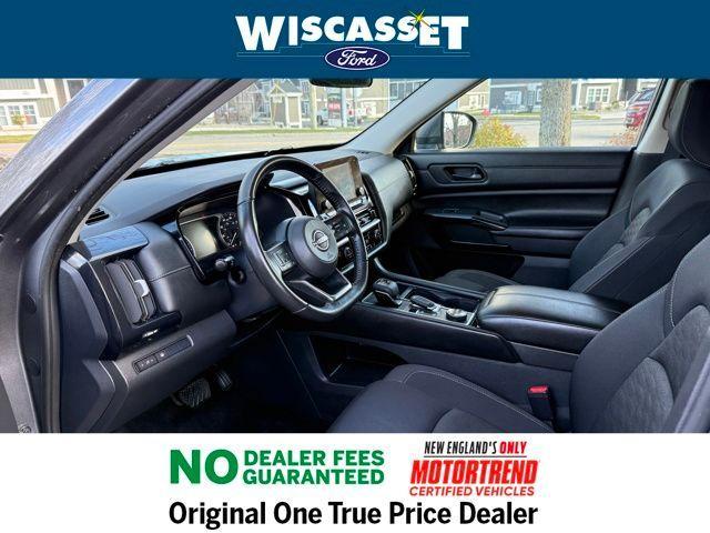 used 2024 Nissan Pathfinder car, priced at $31,995