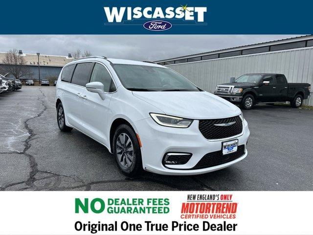 used 2021 Chrysler Pacifica Hybrid car, priced at $24,495