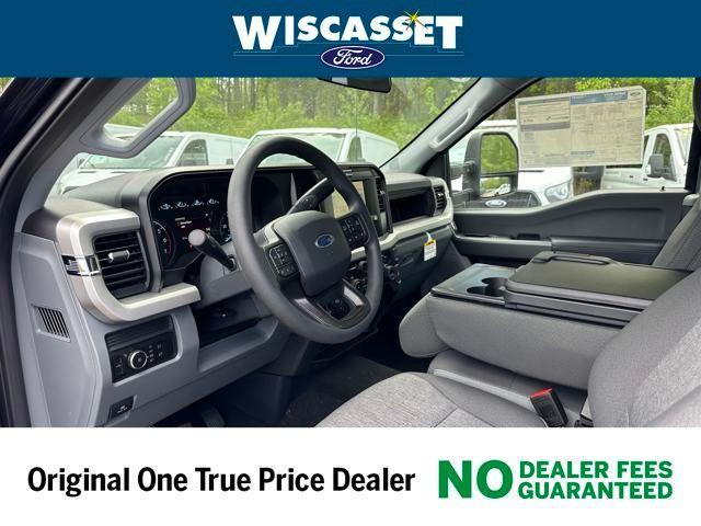 new 2025 Ford F-350 car, priced at $59,044