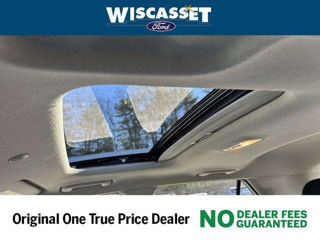 used 2024 Hyundai Venue car, priced at $23,995